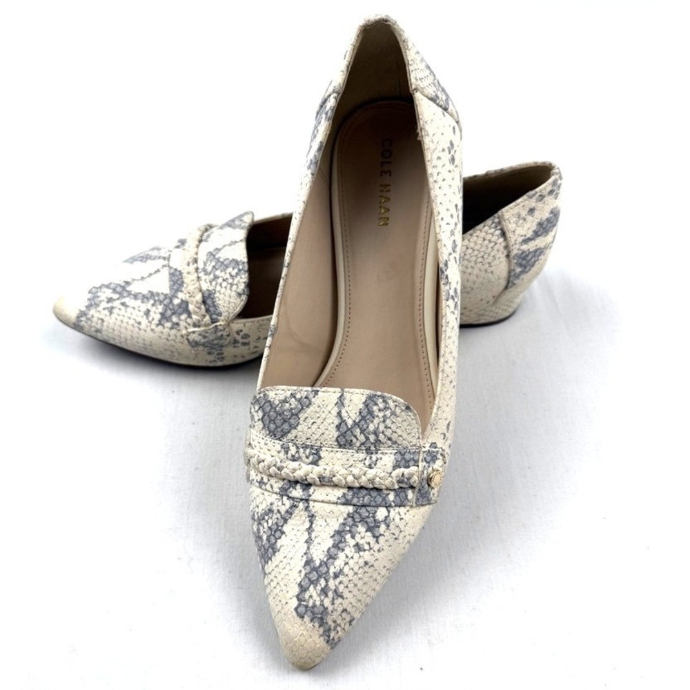 Cole Haan Womens Snake Embossed Loafer‎ Heels Pointed Toe Cream Gray Size 7B